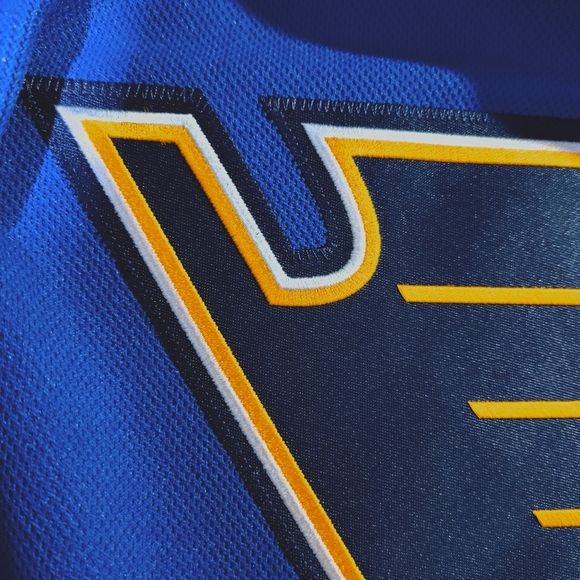Adidas Authentic St. Louis Blues NHL Hockey Jersey Sz 54 Tarasenko Aeroready NWT - Picture 4 of 16